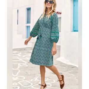Boden‎ Heidi Dress Women's Size 4R  Jersey Green Floral Long Sleeve Tassel